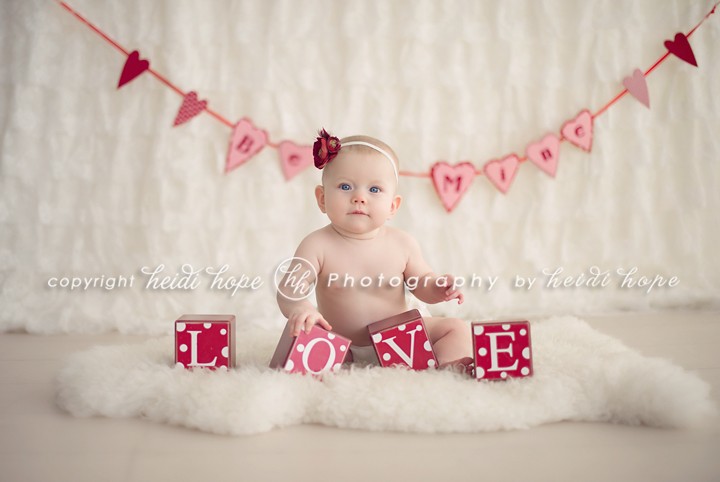 Heidi Hope RI - Baby in Valentine's day set