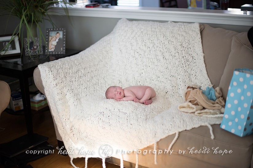behind the scenes newborn session in home by heidi hope photography