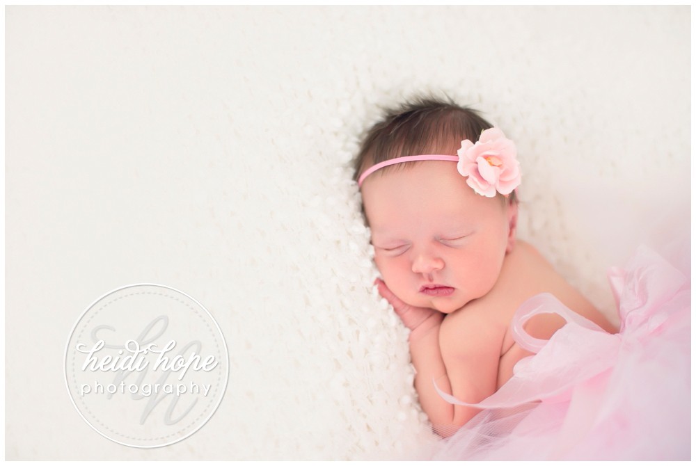 newborn baby and family photography workshop for photographers 04